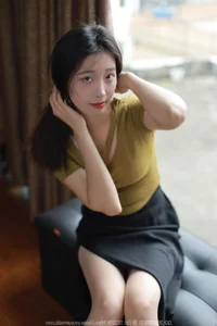 Elegant Style and Sophistication: Xiao Jiu in the IESS High Slit Long Dress Series - image 73
