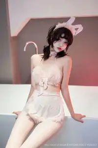 XingYan Vol.397: Bai Hu Qiao Qiao's Sweet Bunny Charm in a Playful Private Setting - image 0