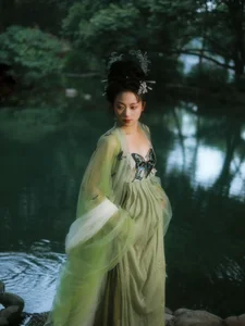 Ethereal Beauty: YiTuYu Art Language Vol.6662 Luo Yu Qing Ling - image 19