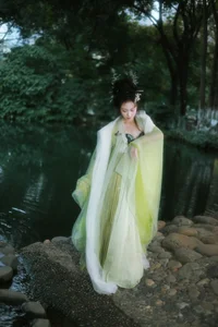 Ethereal Beauty: YiTuYu Art Language Vol.6662 Luo Yu Qing Ling - image 8