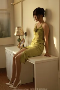 IESS SXJ No.1862: A Visual Exploration of Style and Grace with Model Wan Ping - image 45