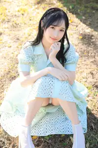 Discover Yuika Onosaka's Sweet Charm in the Captivating Super Sweetie Photobook Part03 - image 2