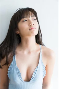Stunning Hikari Kuroki Gravure Photo Collection: Captivating Visuals of the Iconic Japanese Model and J-Idol in an Exclusive Digital Gallery - image 9