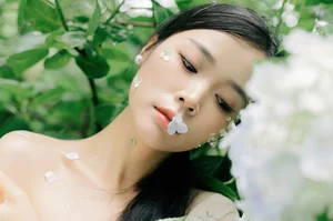 YiTuYu Art Language Vol.7354 Featuring Model Yi: A Masterpiece of Portrait Photography - image 24