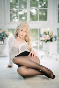 Coser Qi Qi Na Na Zi: Alluring 'Resentment Office' Cosplay - Image 0023 - image 8