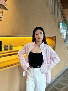 Beyond the Pitch: The Elegant Daily Style of Vietnam’s Women’s Football Stars - image 4