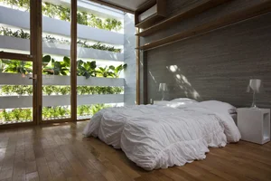 Innovative Urban Greenery: The Stunning Facade Garden House Redefining Saigon’s Architecture - image 3