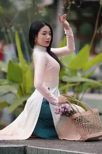 Captivating Grace: Vietnamese Girl in Traditional Ao Dai Beauty 1000025136 - image 14