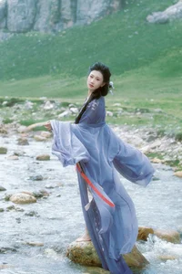 YiTuYu Vol. 7743: Xiao Bei's Artistic Journey in Art Language - image 1