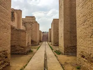 Unveiling Ancient Babylon: Grand Legacy of Mesopotamian Civilization - image 1