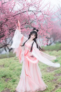 A Floral Dreamscape: YiTuYu Vol.8854 Qi Luo Sheng De Xiao Su Su in Hanfu - image 10
