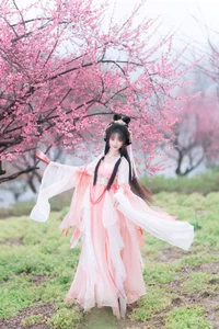A Floral Dreamscape: YiTuYu Vol.8854 Qi Luo Sheng De Xiao Su Su in Hanfu - image 5