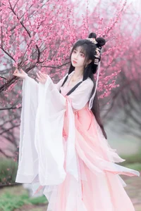 A Floral Dreamscape: YiTuYu Vol.8854 Qi Luo Sheng De Xiao Su Su in Hanfu - image 12