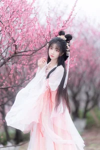 A Floral Dreamscape: YiTuYu Vol.8854 Qi Luo Sheng De Xiao Su Su in Hanfu - image 1