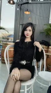 Elegant Girl Portrait: Captivating Asian Beauty, Refined Fashion Style - image 11
