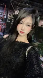 Elegant Girl Portrait: Captivating Asian Beauty, Refined Fashion Style - image 9