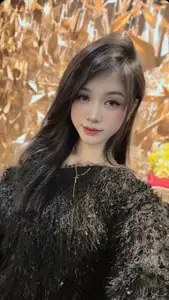 Elegant Girl Portrait: Captivating Asian Beauty, Refined Fashion Style - image 8