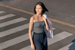 Trending Summer Shirt Styles Loved by Fashion Enthusiasts This Season - image 1
