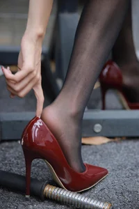 Elegant Meizi in Burgundy High Heels - IESS Chinese Model Photography Gallery - image 16