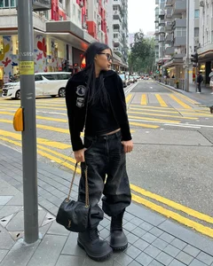 Global Style Icons: 3 Vietnamese Influencers Making Waves Abroad with Chic Fashion - image 19