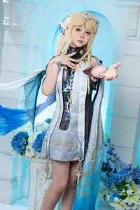 Coser YanYan Captivating Cartethyia Cosplay from Wuthering Waves - image 5
