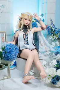 Coser YanYan Captivating Cartethyia Cosplay from Wuthering Waves - image 19
