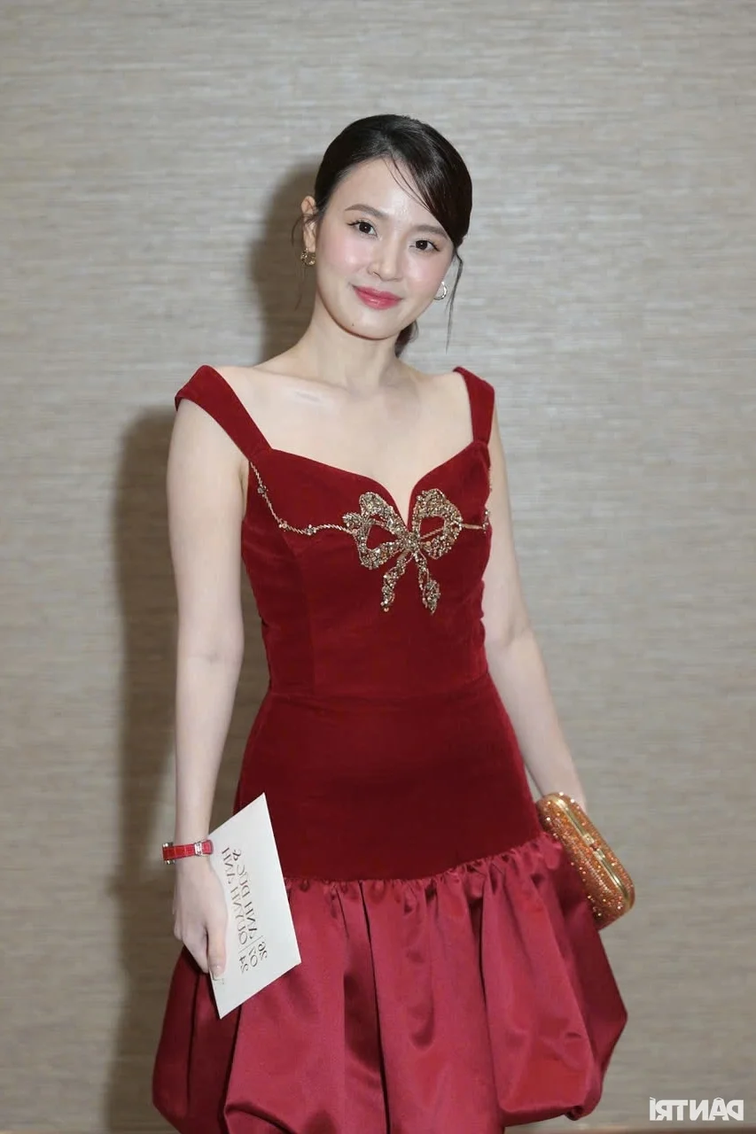 Celebrity Wedding Style: Nha Phuong and Midu Lead the Star-Studded Guest List at Anh Duc’s Wedding