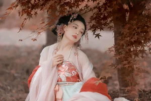 Artistic Photography Exploration: YiTuYu Art Language Vol.7146 featuring Sui Sui Ru Yi - image 3