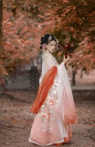 Artistic Photography Exploration: YiTuYu Art Language Vol.7146 featuring Sui Sui Ru Yi - image 0