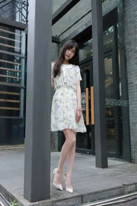 Tuantuan Fresh Style: Elegant Nude Silk Stockings Collection - IESS - image 4