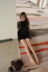 Urban Sophistication: IESS SXJ No.1946 Featuring Xiao Jiu in Blue - image 26