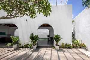 Exquisite Mediterranean Style Home with Coastal Charm in Phu Yen - image 2