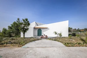 Exquisite Mediterranean Style Home with Coastal Charm in Phu Yen - image 0