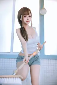 Coser Rinajiao: Male Bathroom Cleaner Part03 - Unveiling Her Allure - image 2