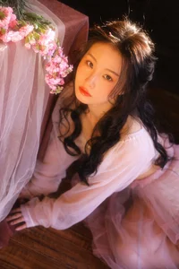 Modern Grace: YiTuYu Art Language Vol.4561 Featuring Ruo Ruo - image 1