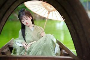 Contemporary Elegance: YiTuYu Art Language Vol.7347 Featuring Xiao Xiao Yu - image 4