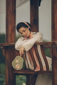 Artistic Portraits of Mu Jing Shu: YiTuYu Art Language Vol.4834 - image 18