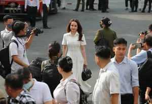 Vy Oanh Shares Raw Camera Photos Following Controversial Trial Appearance - image 1