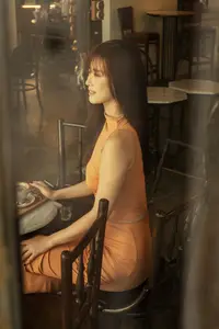 Artistic Muse Chenaling_CL Immersed in Painting - YiTuYu Vol.8791 Captures Creative Beauty - image 13