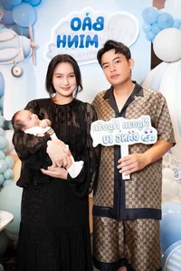 Exploring the Life of Influencer Mai Tay One Year After Marrying a Saigon Heir - image 7