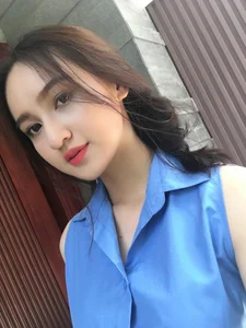 Exploring the Life of Influencer Mai Tay One Year After Marrying a Saigon Heir - image 3