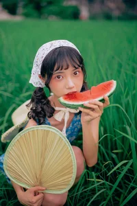 Minimalist Visuals: YiTuYu Art Language Vol.5820 Featuring Model Cmz - image 10