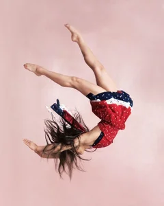 Olympic Champion Suni Lee Redefines Fashion with H'Mong Heritage and Athletic Grace - image 8