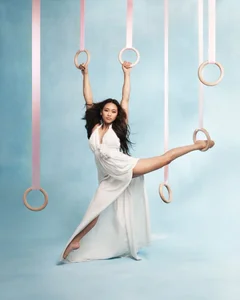 Olympic Champion Suni Lee Redefines Fashion with H'Mong Heritage and Athletic Grace - image 9