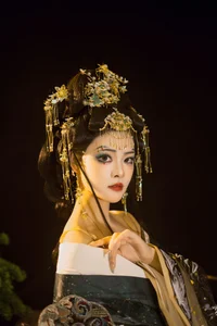 YiTuYu Art Language Vol.6699: Capturing the Playful Elegance of Xiao Xi Ya - image 12