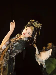 YiTuYu Art Language Vol.6699: Capturing the Playful Elegance of Xiao Xi Ya - image 8