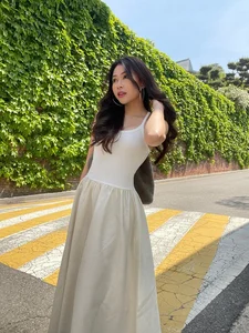 The Evolution of the Saigon Socialite: Breaking the 'Rich Girl' Stereotype with Bold Style - image 7