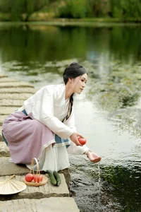 Sophisticated Visuals in Art Language Vol.4902 Featuring Chang Nian W - image 10