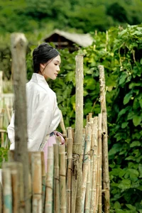 Sophisticated Visuals in Art Language Vol.4902 Featuring Chang Nian W - image 0