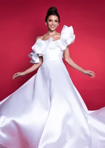 Miss Peru Emerges as Top Contender for the Miss Universe 2024 Crown - image 7